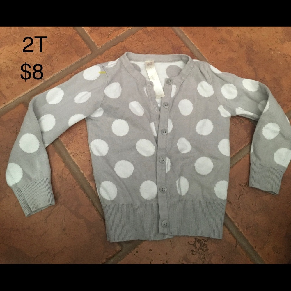 Lightweight sweater